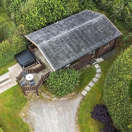 Barn Owl Lodge เรย์อาเดอร์ ภายนอก รูปภาพ