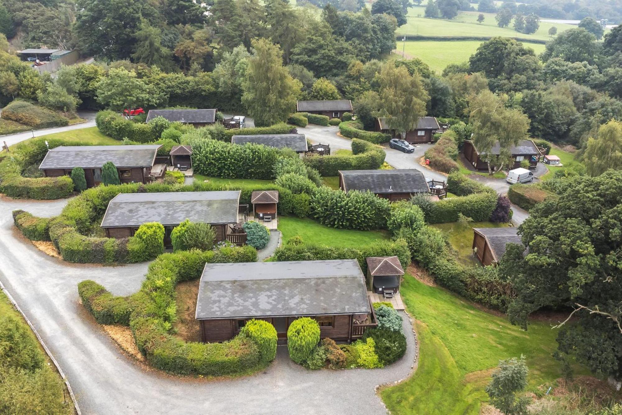 Barn Owl Lodge เรย์อาเดอร์ ภายนอก รูปภาพ
