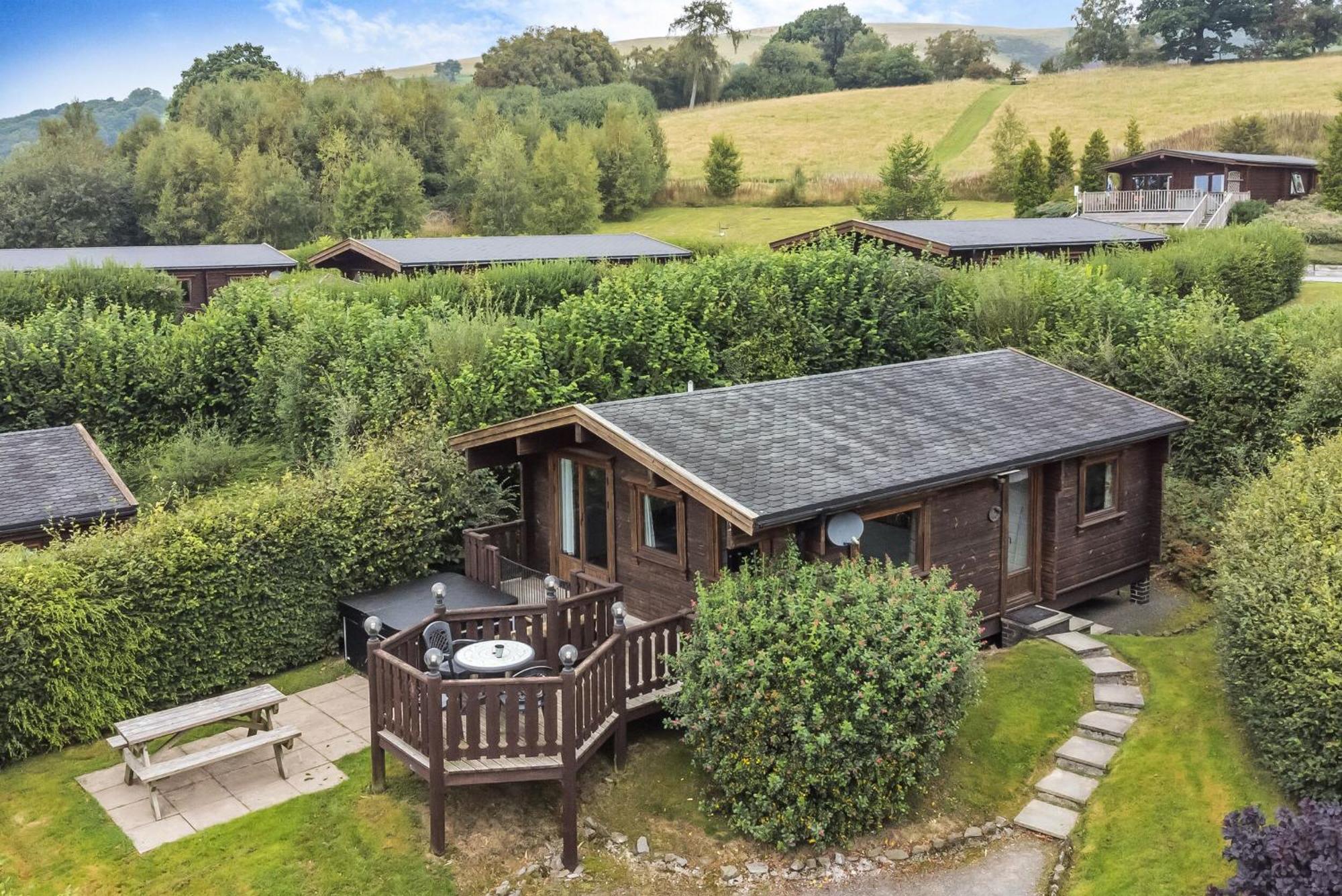 Barn Owl Lodge เรย์อาเดอร์ ภายนอก รูปภาพ
