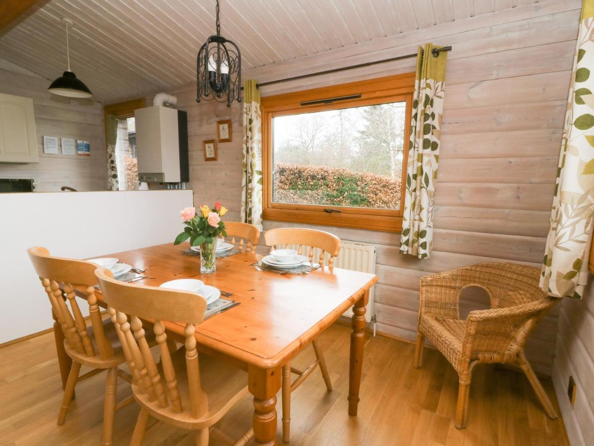 Barn Owl Lodge เรย์อาเดอร์ ภายนอก รูปภาพ